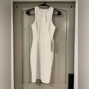 BNWT Lululemon Ribbed Saoftstreme Slim-Fit Tank Dress ***